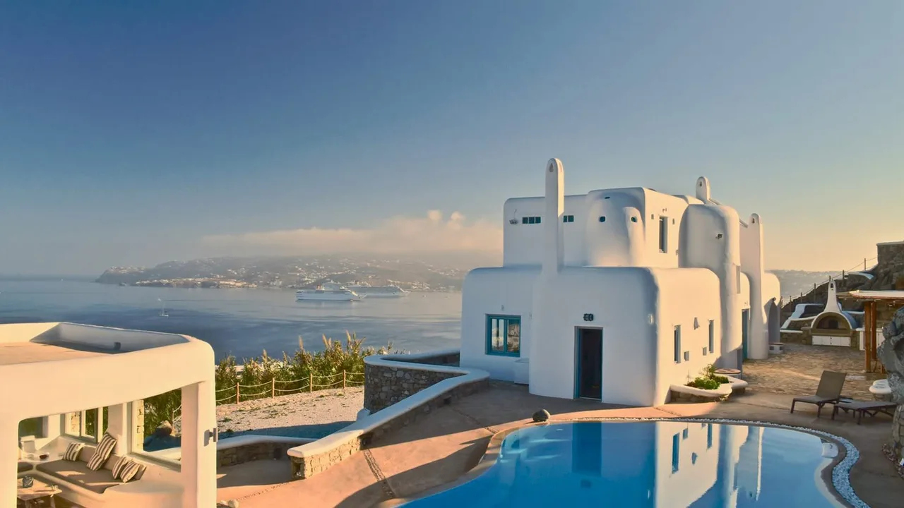 Luxury Mykonos Villa With  State-of-the-art Swimming Pool