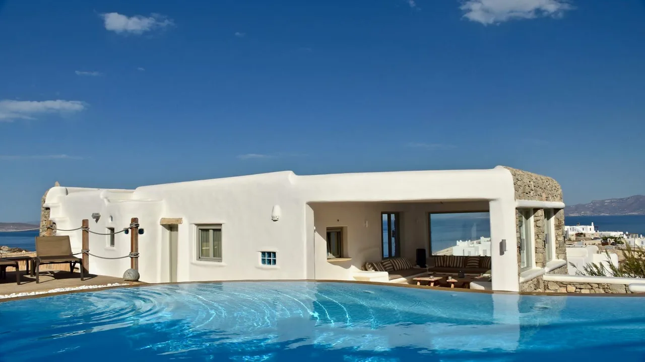 Luxury Mykonos Villa With  State-of-the-art Swimming Pool photo 3