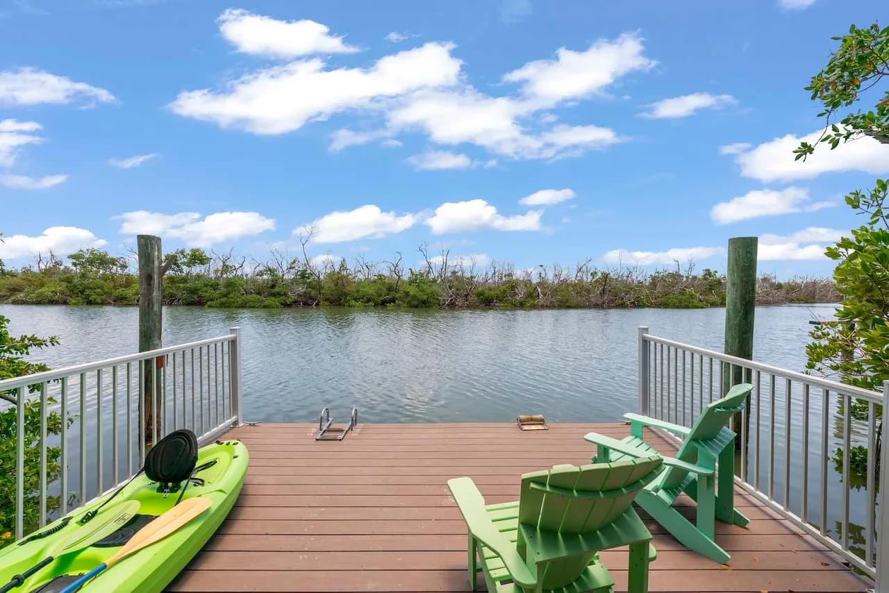 Waterfront Villa with Private Dock in Southwest Florida Coast photo 5