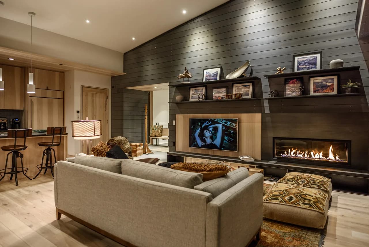Ski-In/Ski-Out Four Bedroom Home in Lake Tahoe photo 4