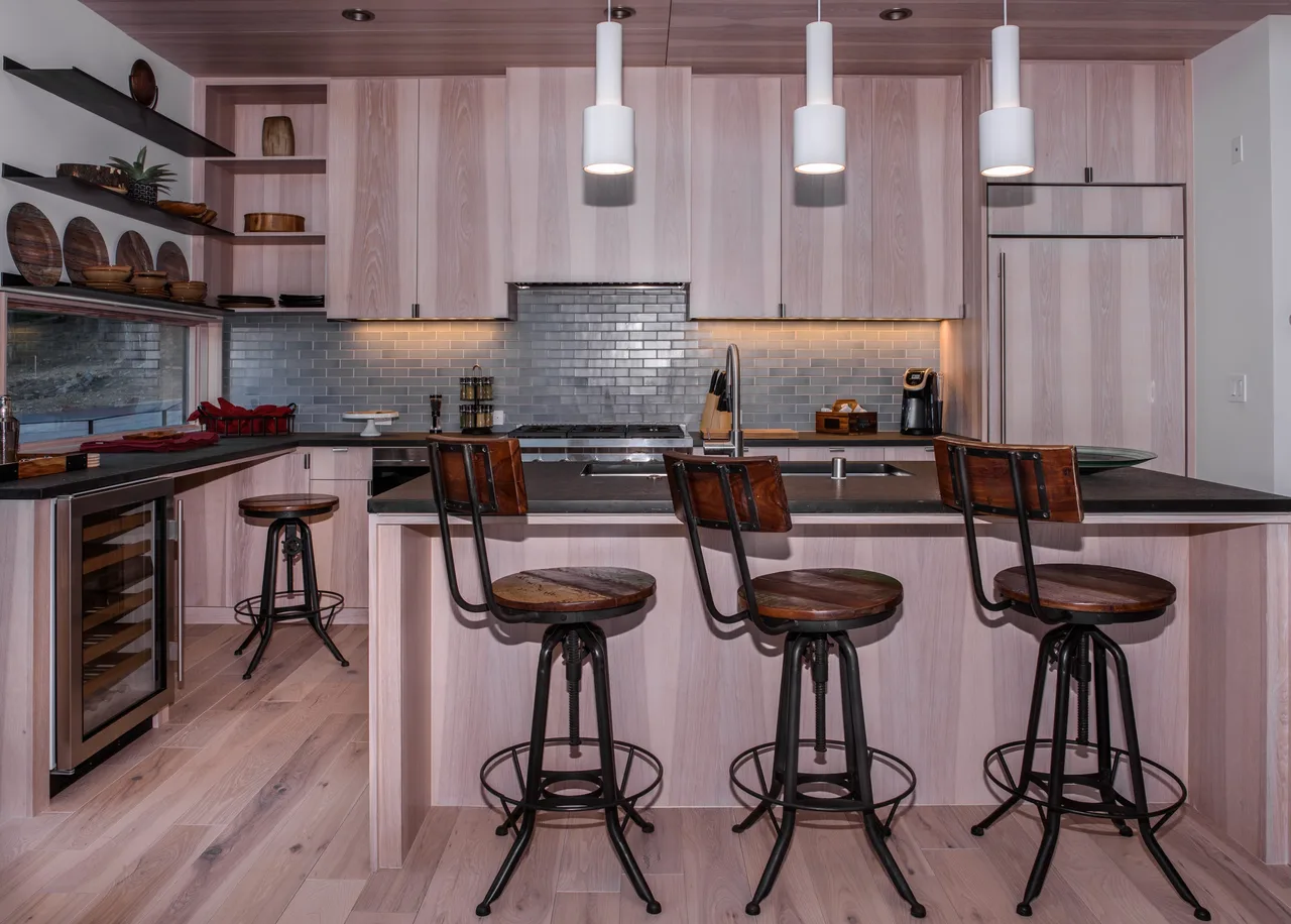 Ski-In/Ski-Out Four Bedroom Home in Lake Tahoe photo 5