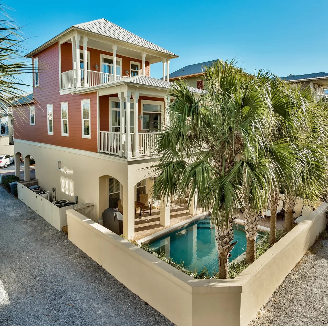 Beachfront Five-Bedroom Villa in Florida Space Coast photo 2