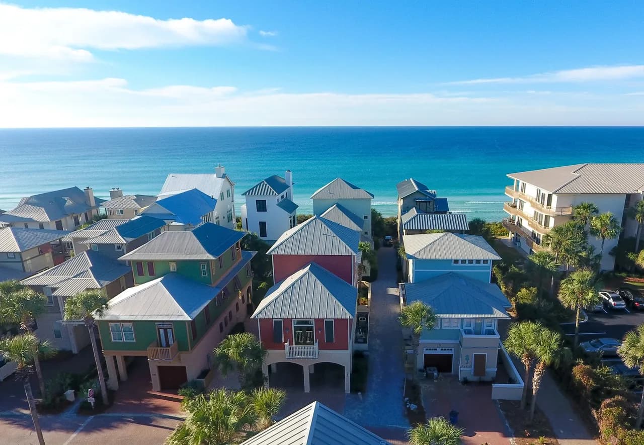 Beachfront Five-Bedroom Villa in Florida Space Coast photo 3