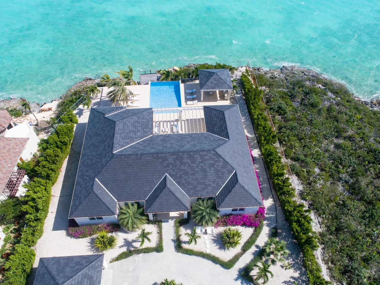 Oceanfront Villa with Pool in Providenciales photo 5