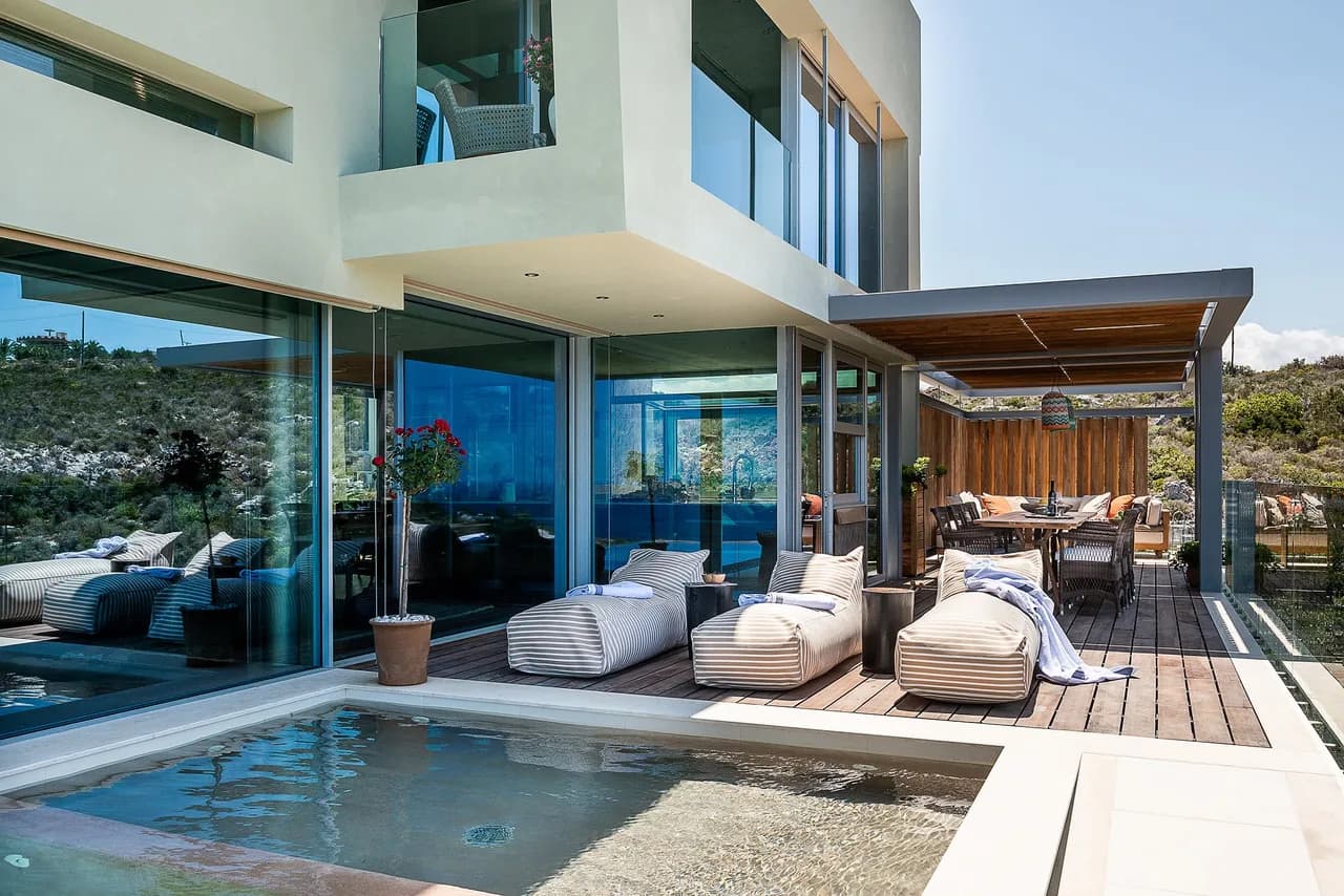 5-bedroom Villa In Cretan Landscape With Spectacular Views