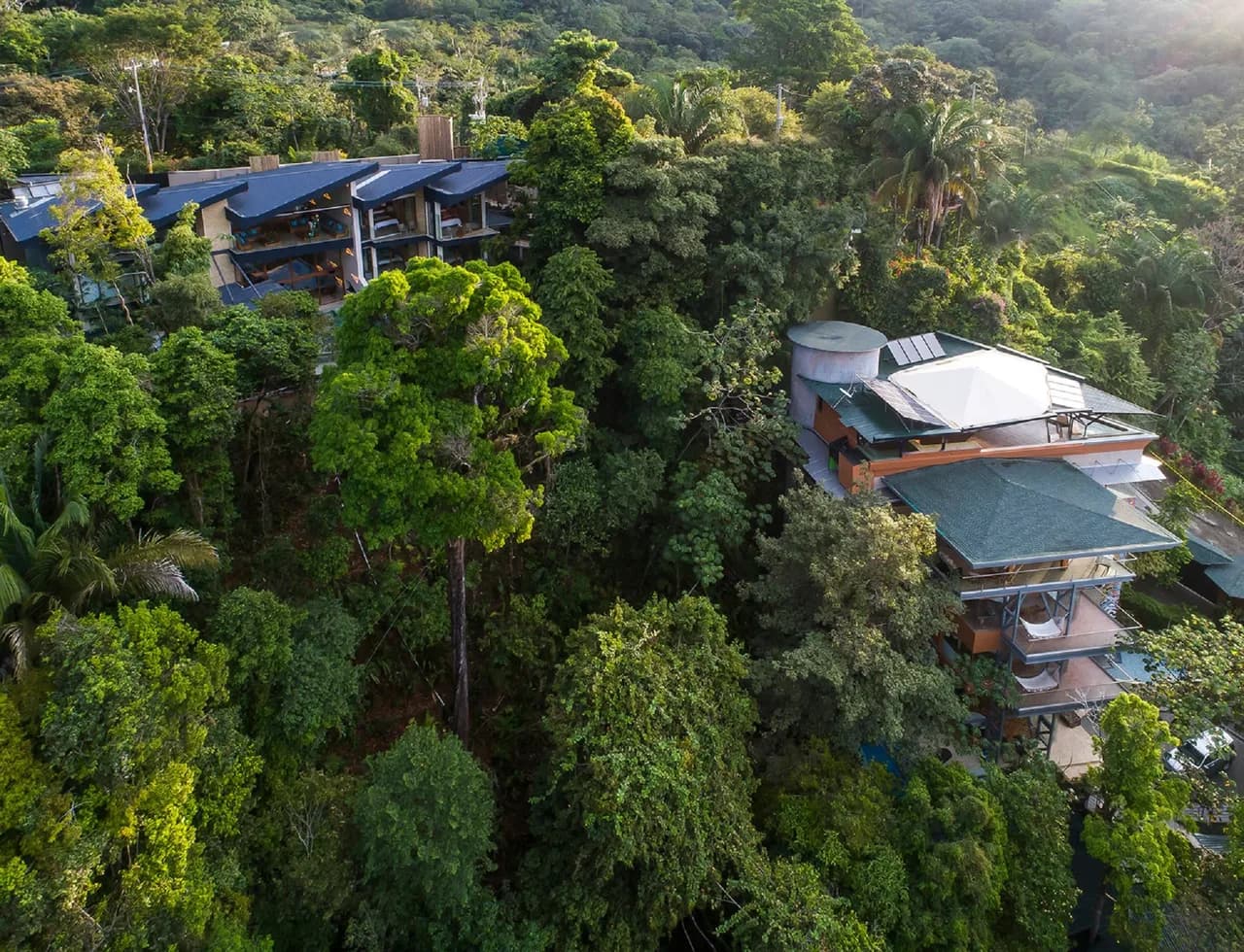 Exotic Private Luxury Villa With Pristine Landscape photo 3