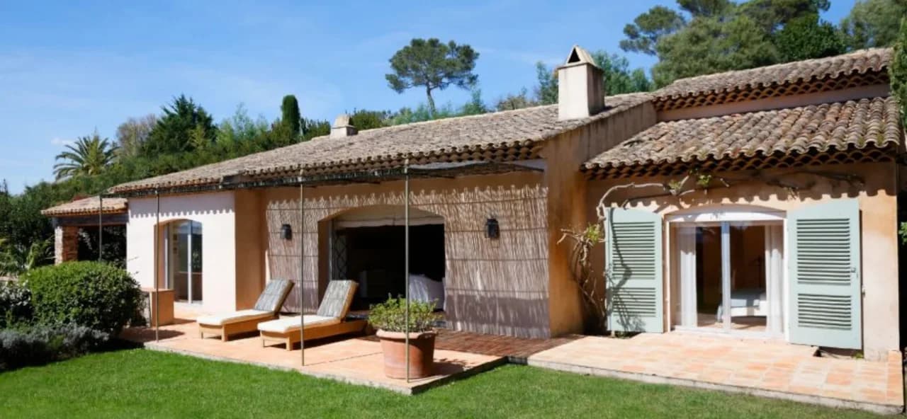 Charming villa with spectacular views photo 2