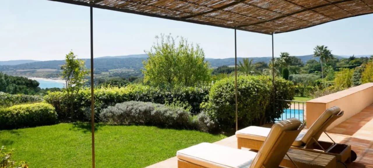 Charming villa with spectacular views photo 3