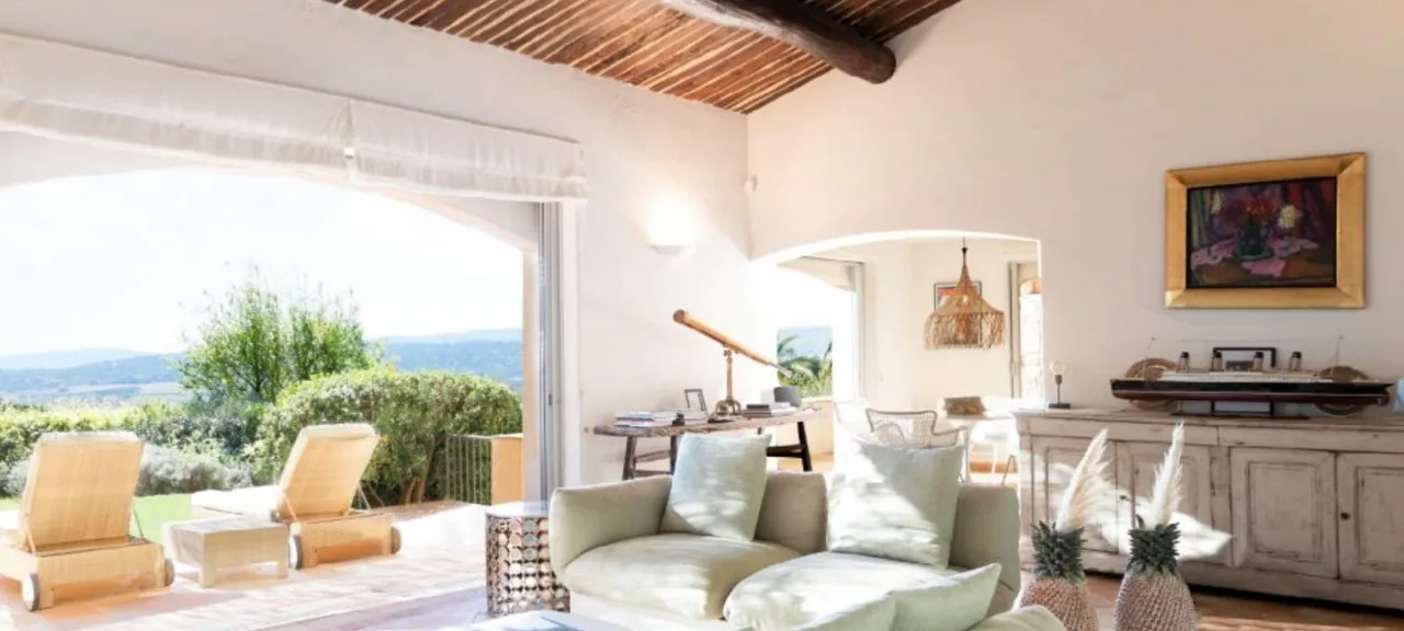 Charming villa with spectacular views photo 5