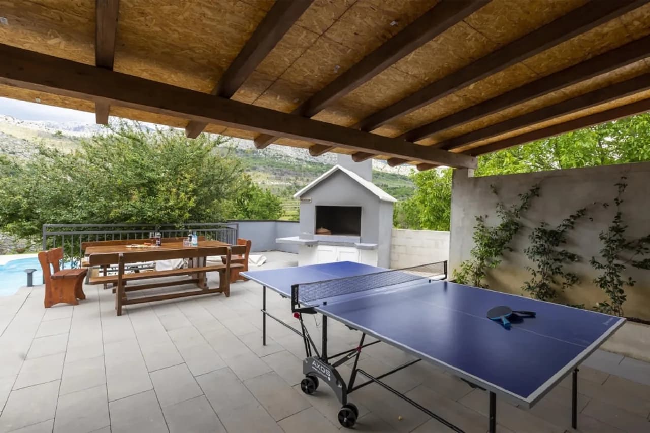 Two-level Holiday Villa With Exceptional Amenities photo 2