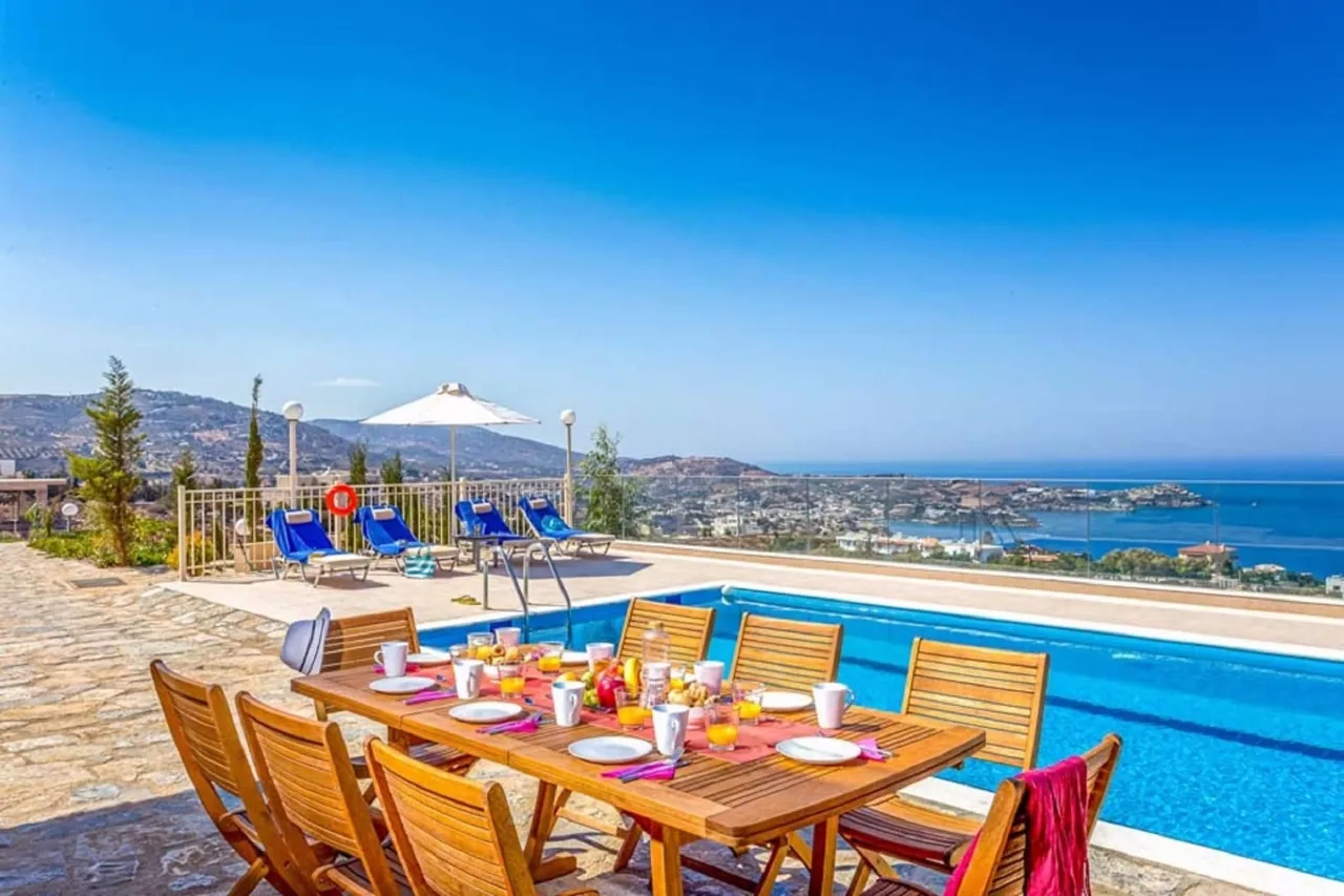 Superb Holiday Villa With Blissful Panoramic Terraces photo 2