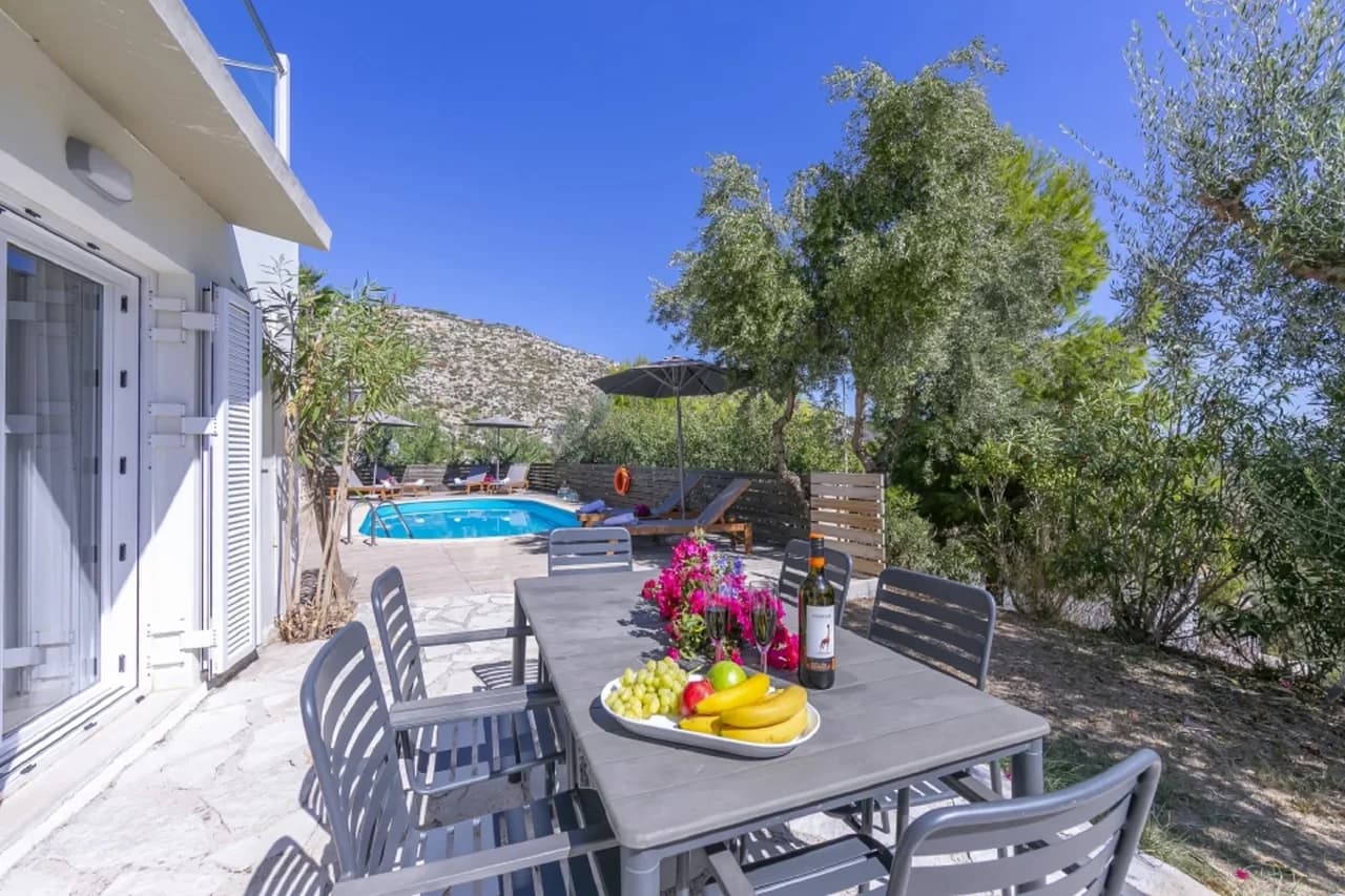 Amazing Holiday Villa Located Just Down The Coast From Kalamaki photo 4