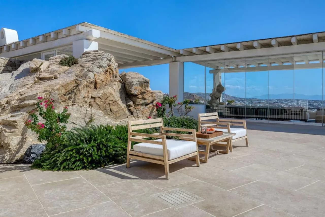 Stylish Mykonos Luxury Villa With Superb View photo 4