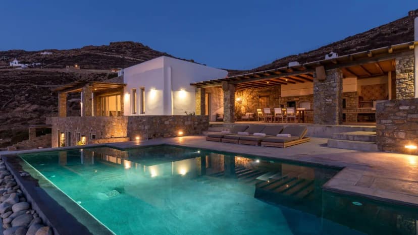 Private Luxury Mykonos Villa In Ftelia