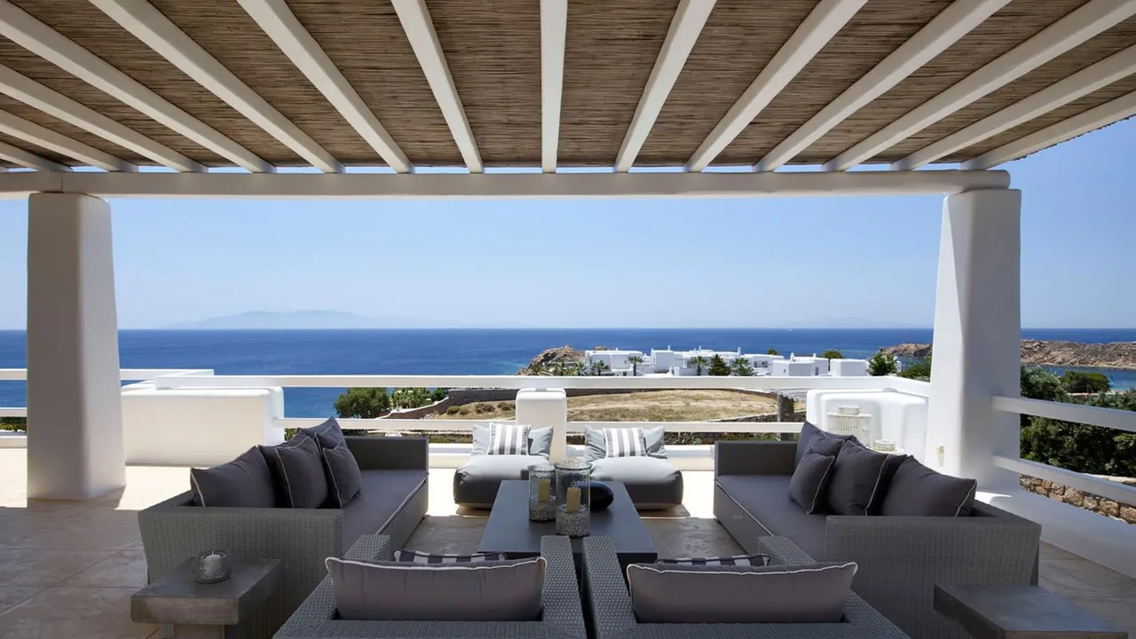 Mykonos Luxury Villa with Infinity Pool photo 4