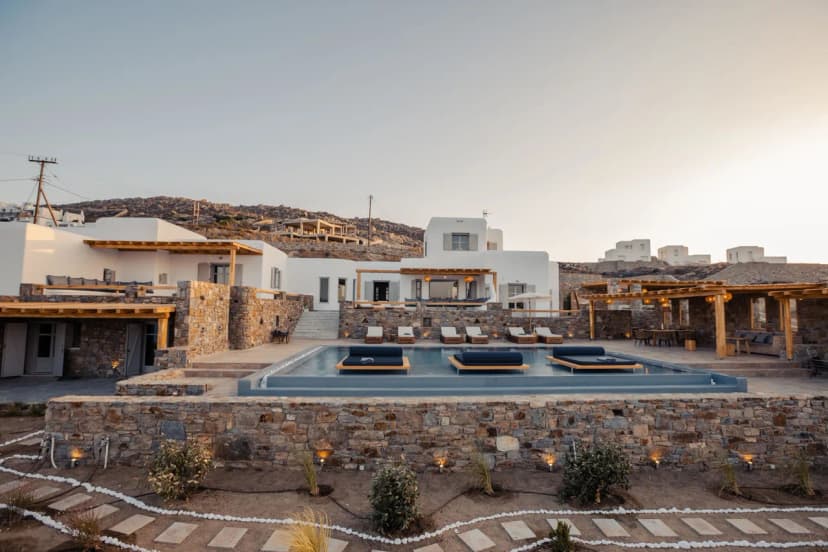 Gorgeous Mykonian Villa with Private Pool and Jaccuzi