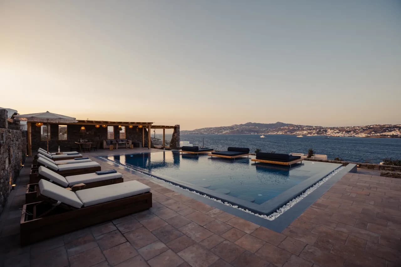Gorgeous Mykonian Villa with Private Pool and Jaccuzi photo 5