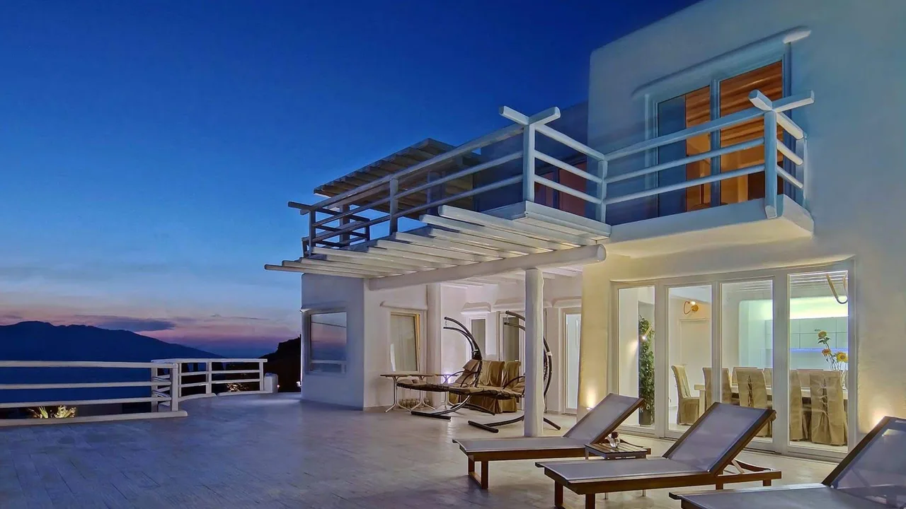 Mykonos Luxury Villa With Upscale Facilities photo 2