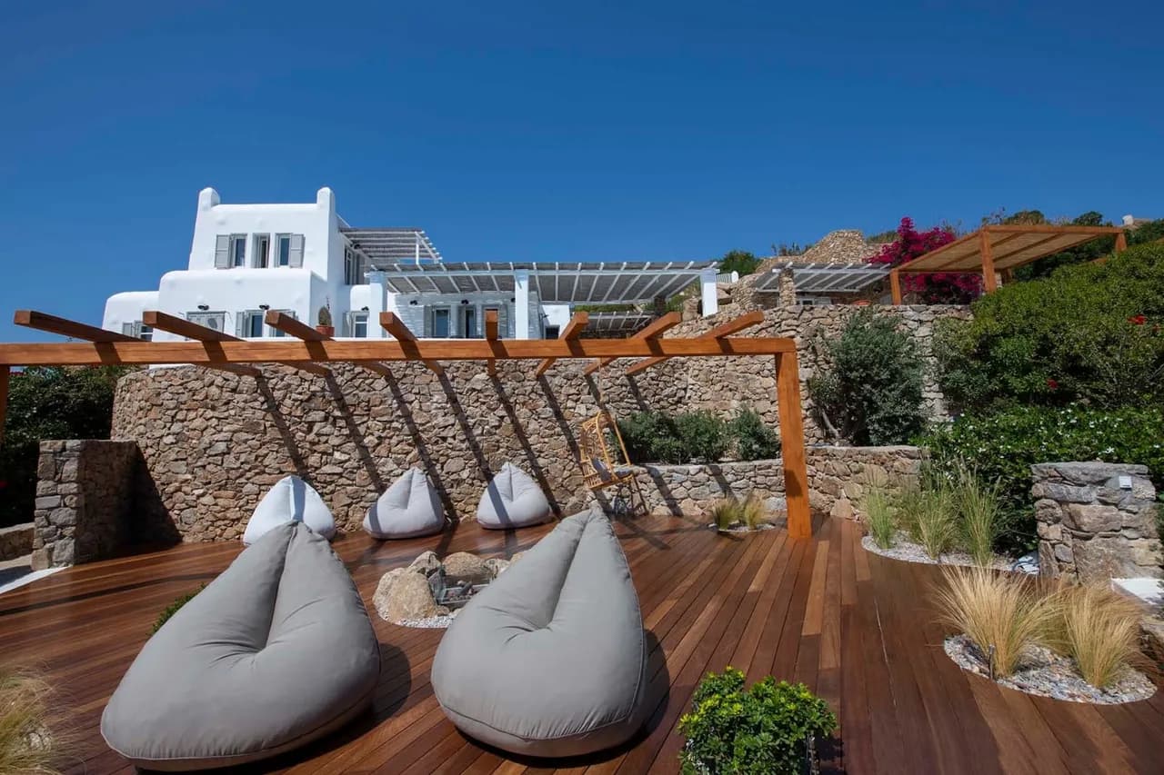 Exceptional Luxury Mykonos Villa Few Steps Away From The Beach photo 5