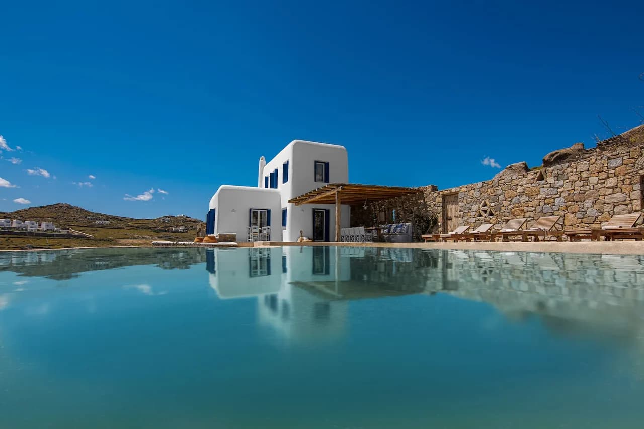 Villa With Unique Tranquility and Amazing Views photo 2