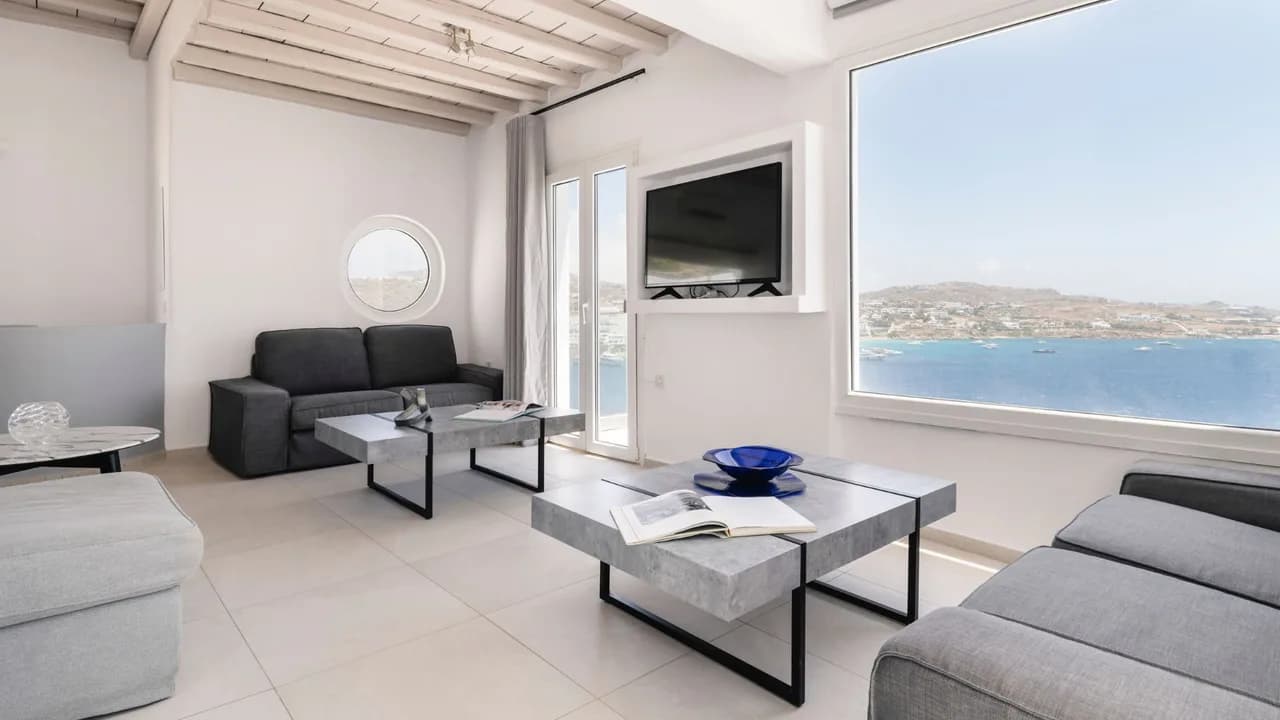 Calm and relaxing villa by the blue Mykonian sea photo 2