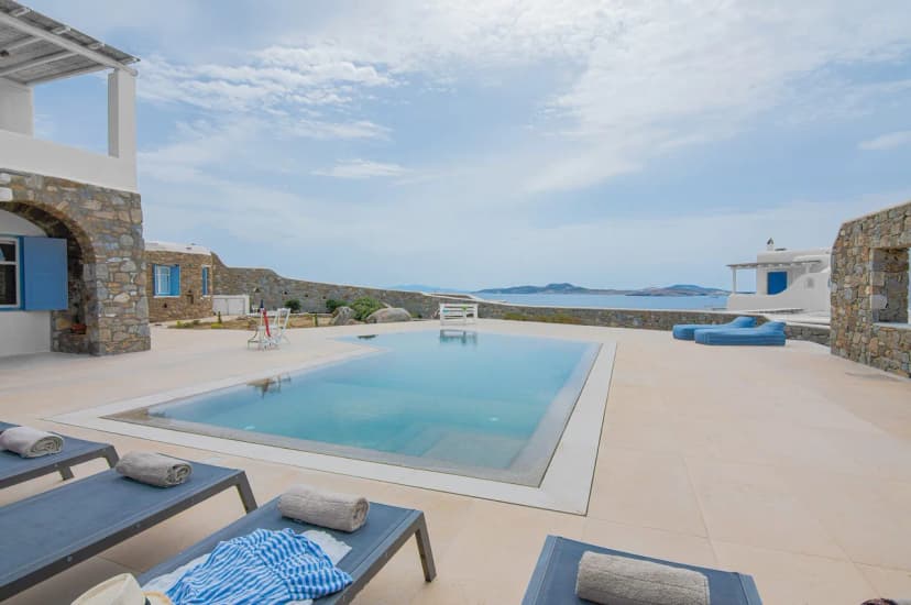 Elegant Villa Located in One of the Famous Spots in Mykonos