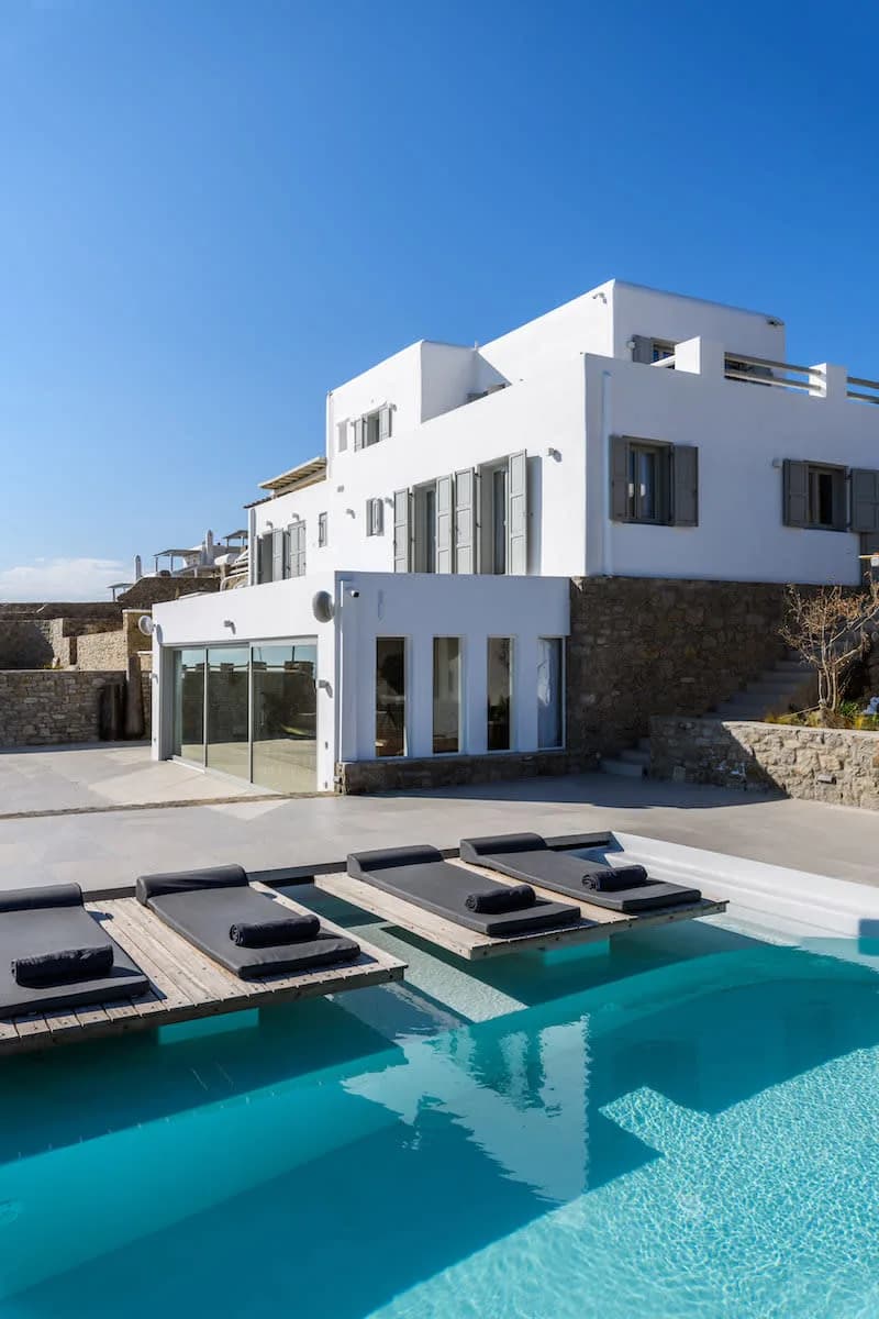Villa with absolute privacy and close proximity to points of interests photo 5