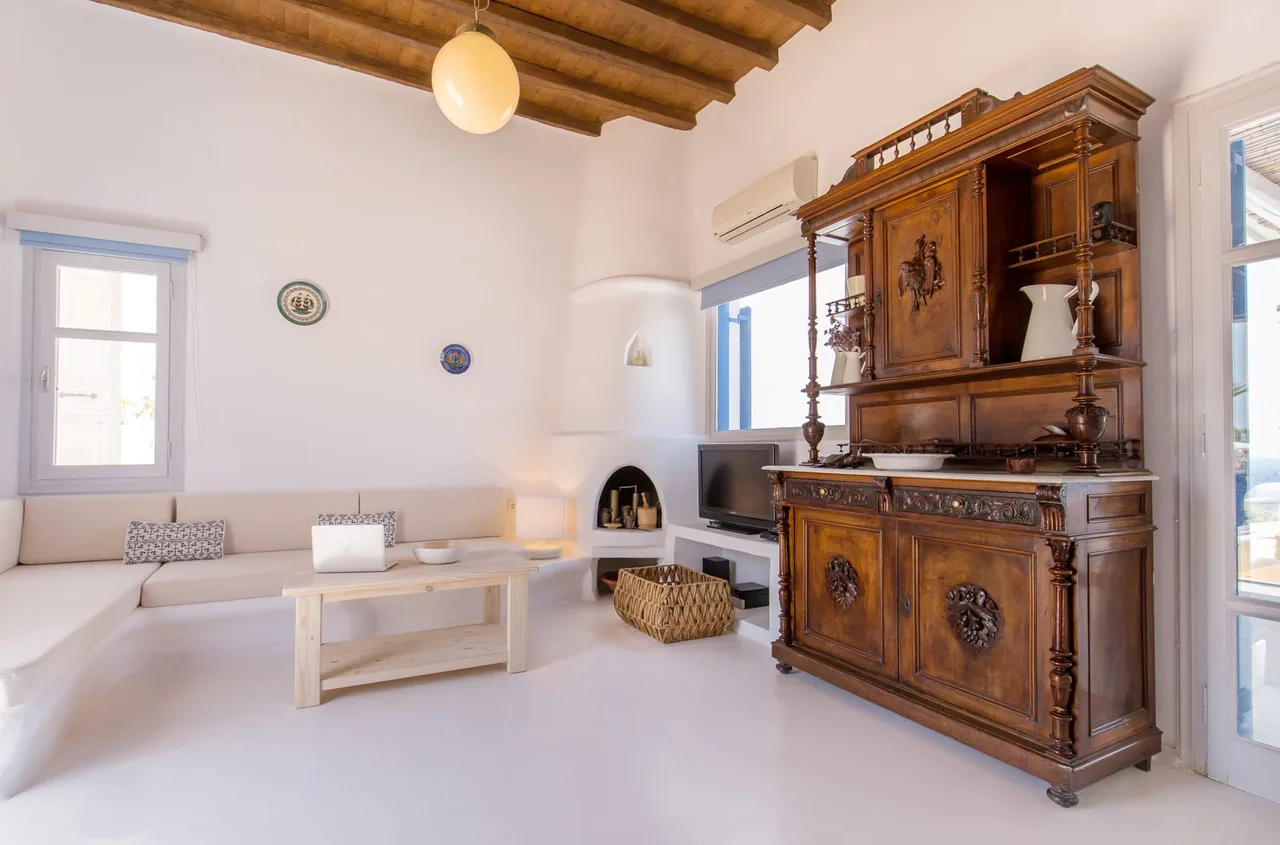 Charming Villa in One of the Most Famous Spots in Mykonos photo 5