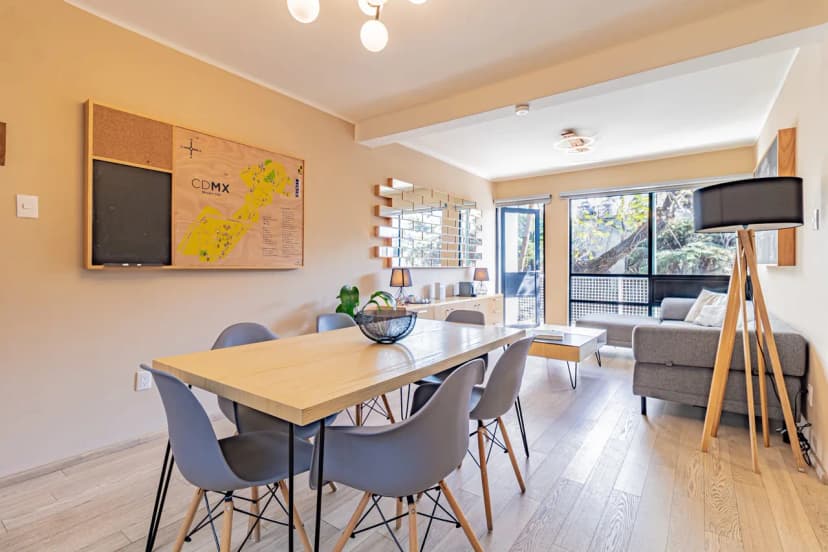 Contemporary chic near WTC | Terrace