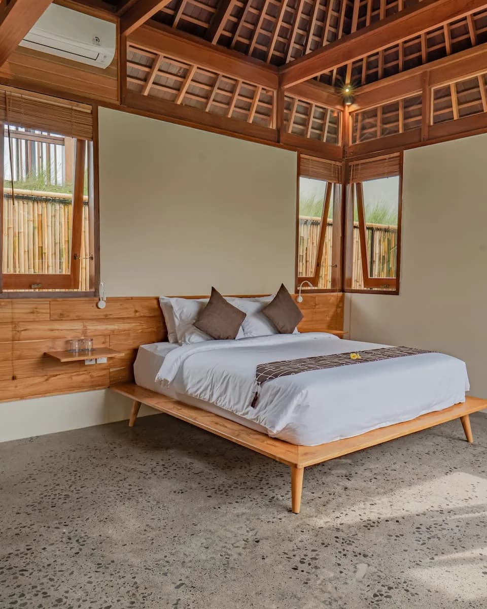 Contemporary villa close to the mecca for surfers! photo 5