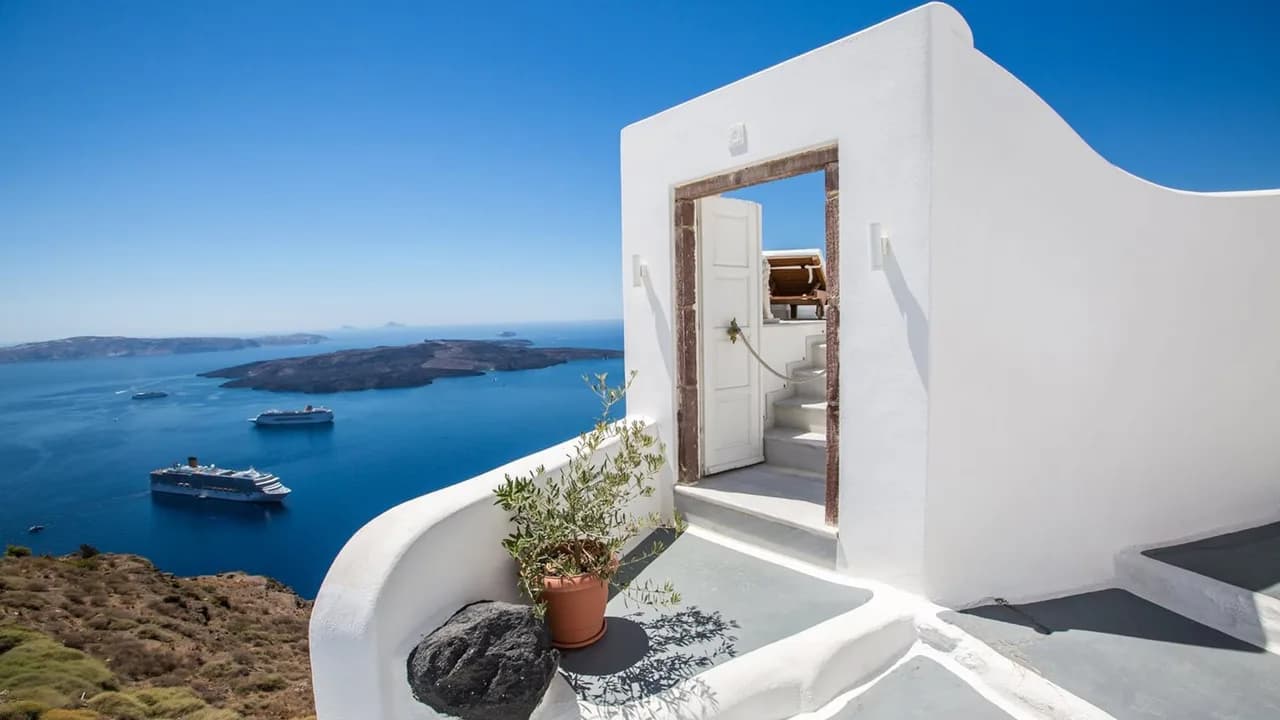 Luxury Santorini Villa On The Edge Of Firostefani photo 4