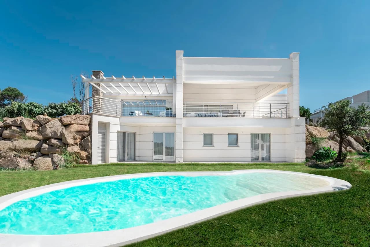 Contemporary villa located in the unspoiled nature of Sardinia