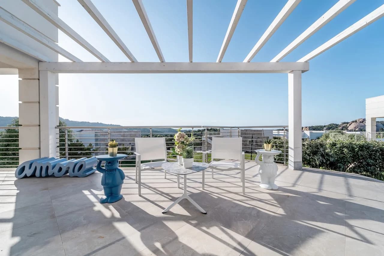 Contemporary villa located in the unspoiled nature of Sardinia photo 2