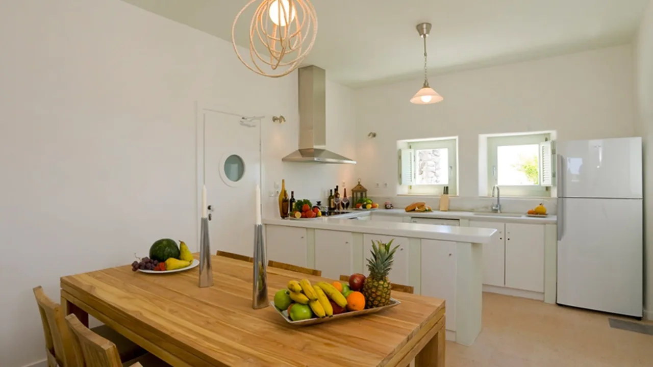 Luxury Santorini Villa With Tastefully Styled Interior photo 3