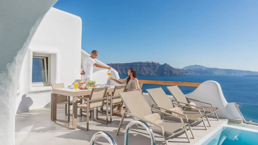 Luxury Cave House With Santorini Volcano Views