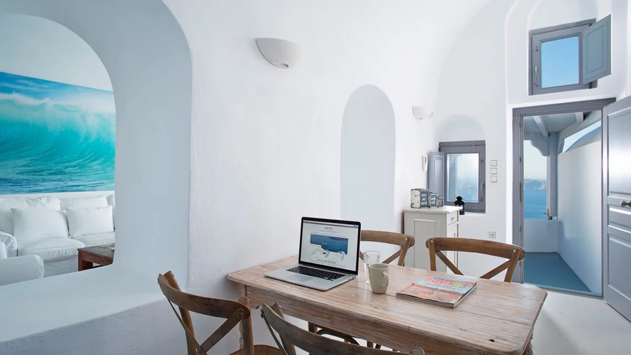 Luxurious Villa In Santorini With Soul Stirring Views photo 3