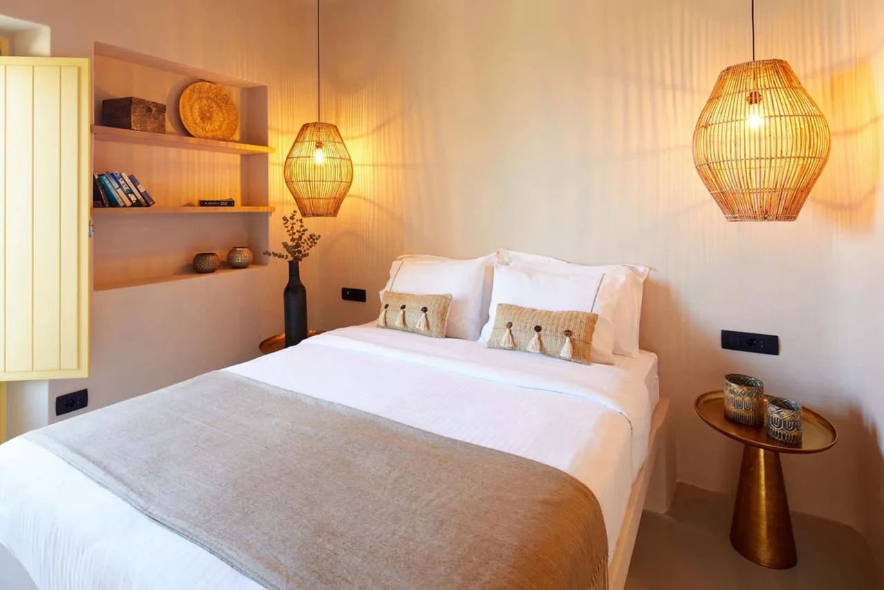 Modern Cycladic Villa Designed In Local Stone photo 4