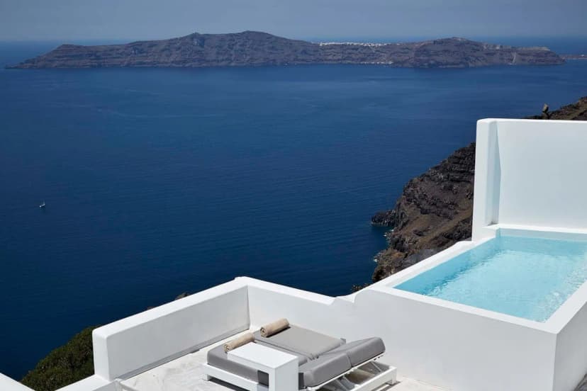 Absolute Luxury With Perfect Villa Setting