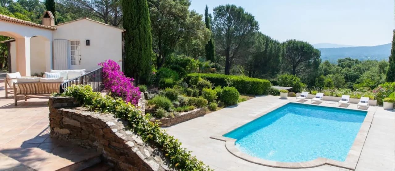Villa set in a beautiful valley ideal for quiet rural retreat photo 3