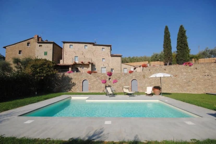 Magnificent country farm house villa in an idyllic area