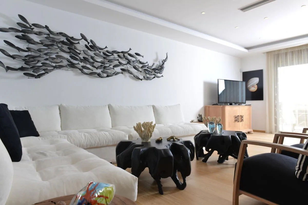 Beachfront Greek villa with private pool and stunning sea views photo 2