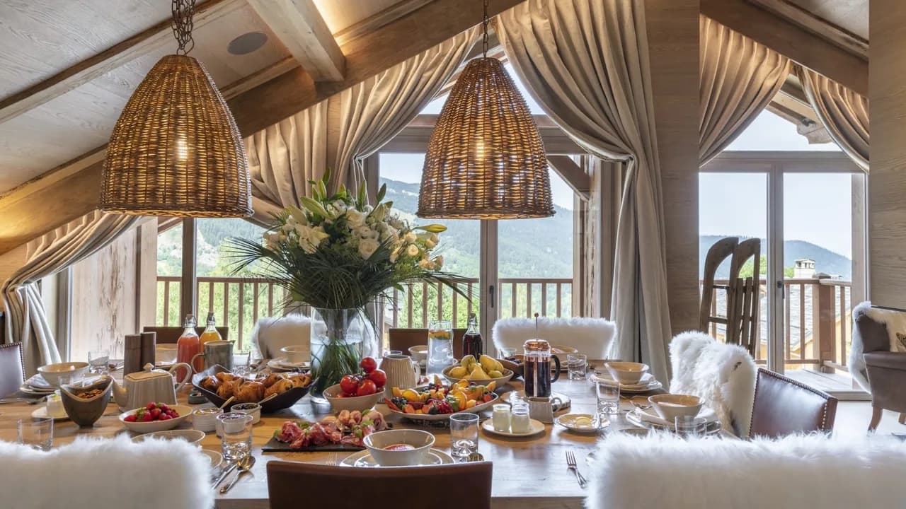 Stunning and Unique Chalet Tucked Away in an Exclusive Area
