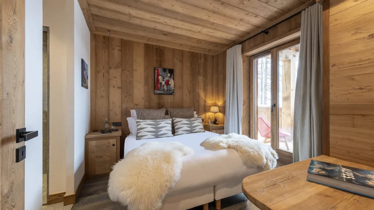 Fabulous Apartment in a Highly Sought-after Location photo 2