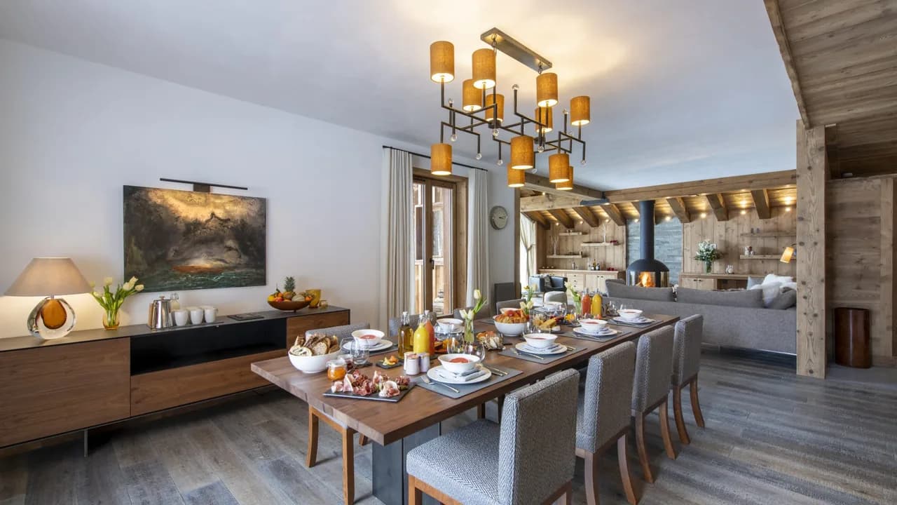 Fabulous Apartment in a Highly Sought-after Location photo 3