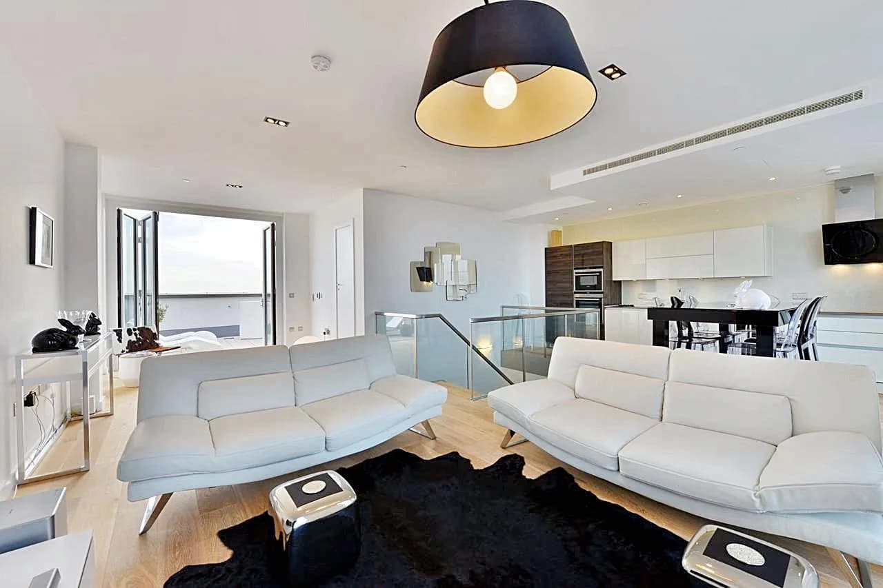 Penthouse with Bird's Eye View in Central London photo 2
