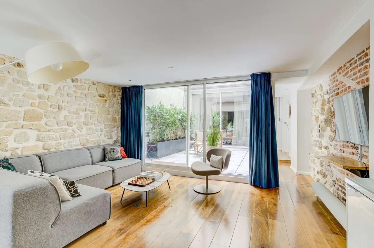 Elegant Three Bedroom House in Le Marais, Paris photo 5