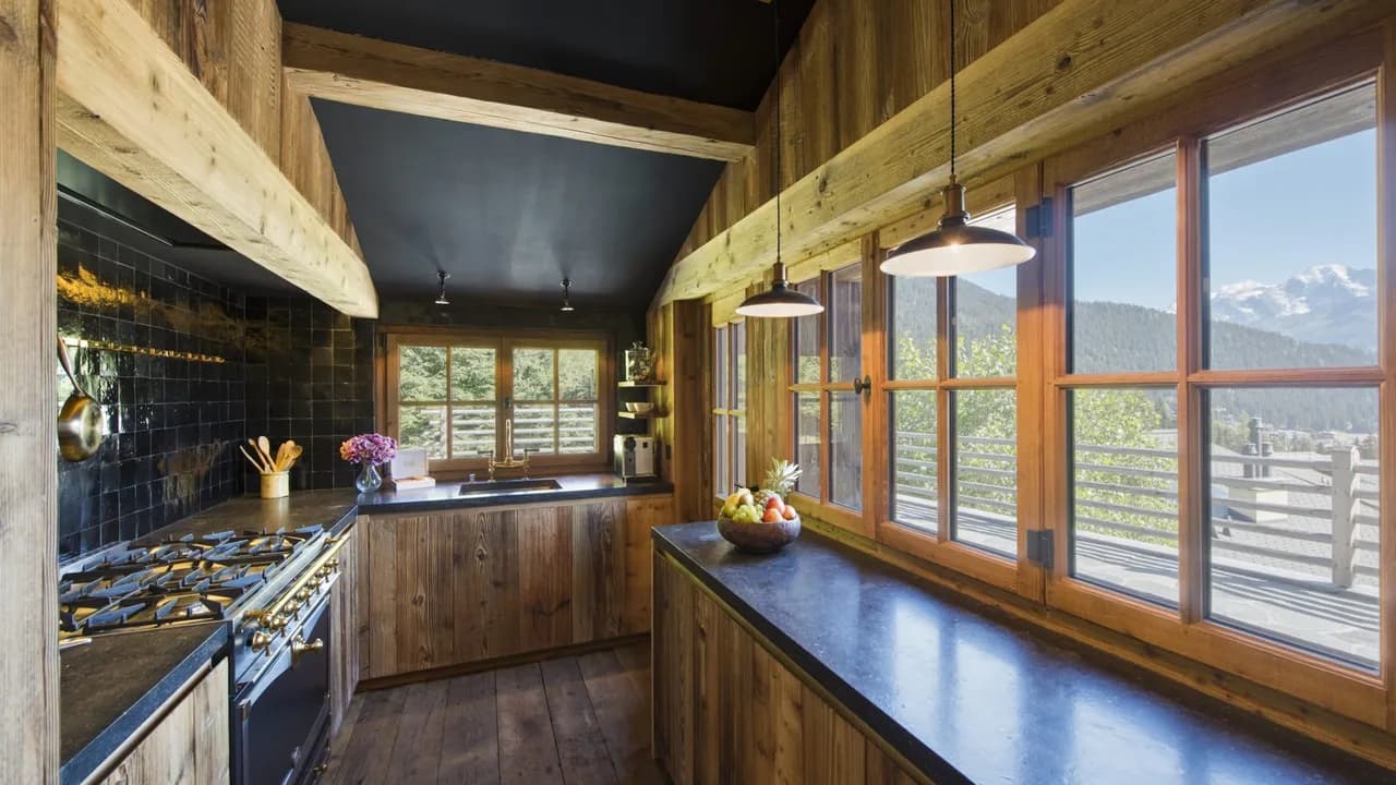 Chic Chalet With Local Architecture and Authentic Alpine Inspired Furnishings photo 3