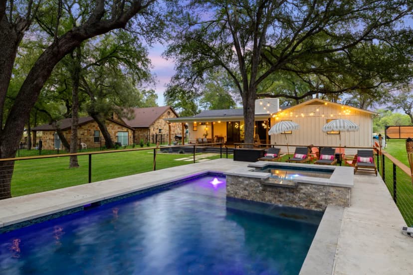 Charming Four Bedroom Villa in Austin