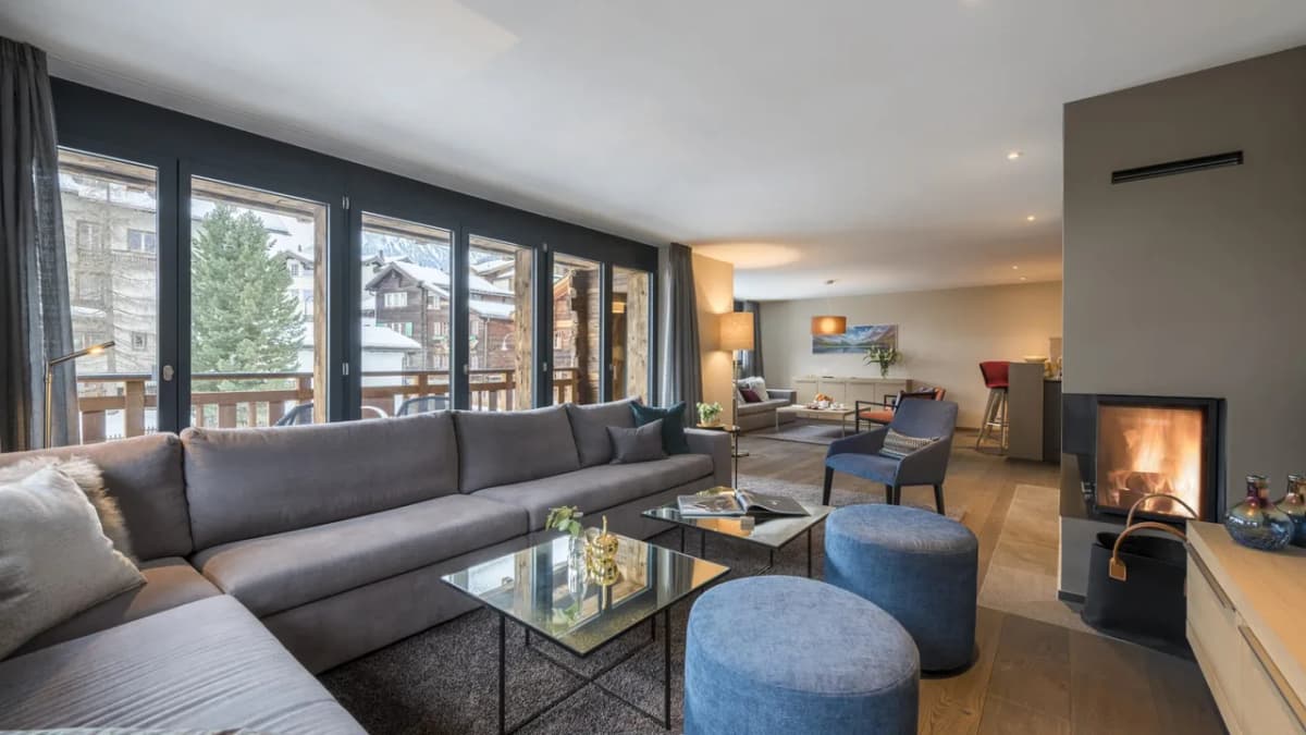 Amazing residence with stone’s throw access from the center of the town