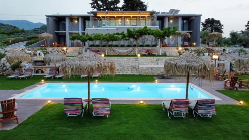 GORGEOUS CRETAN VILLA WITH PRIVATE POOL AND LANDSCAPE  VIEWS